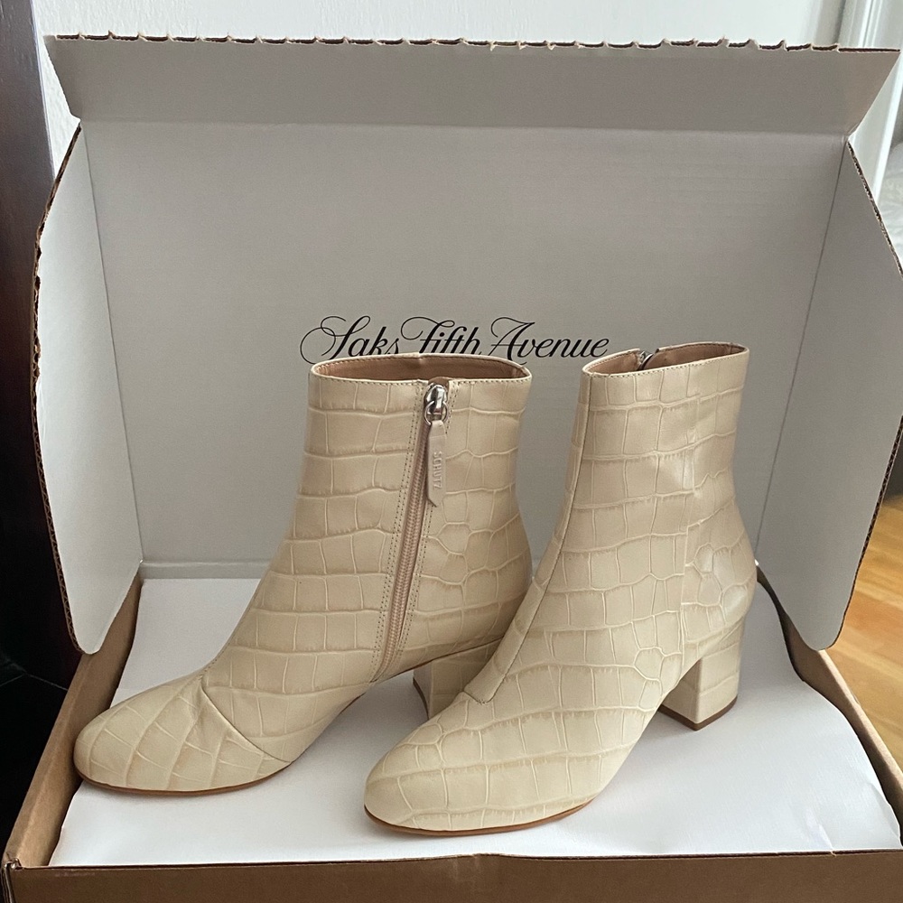 Schultz boots NEW
